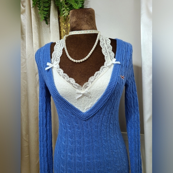 ♡ Y2K ♡ Hollister Blue Cableknit Rabbit Hair V Neck Long Sleeve Sweater - Picture 2 of 10